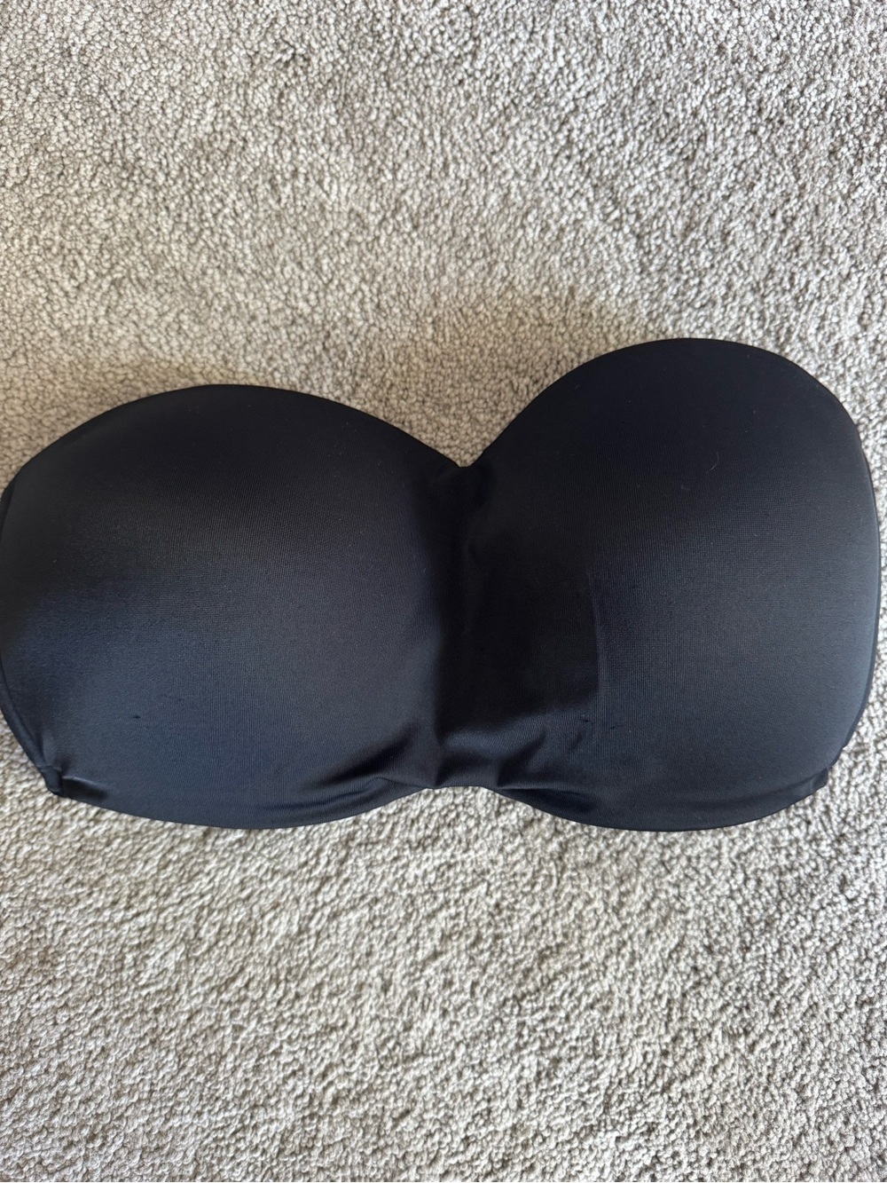 Warner's Strapless Black Smooth Molded Bra